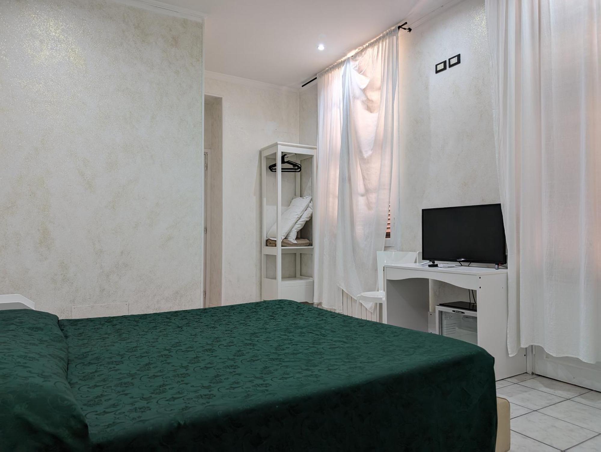 Pollon Inn Sanremo Exterior photo